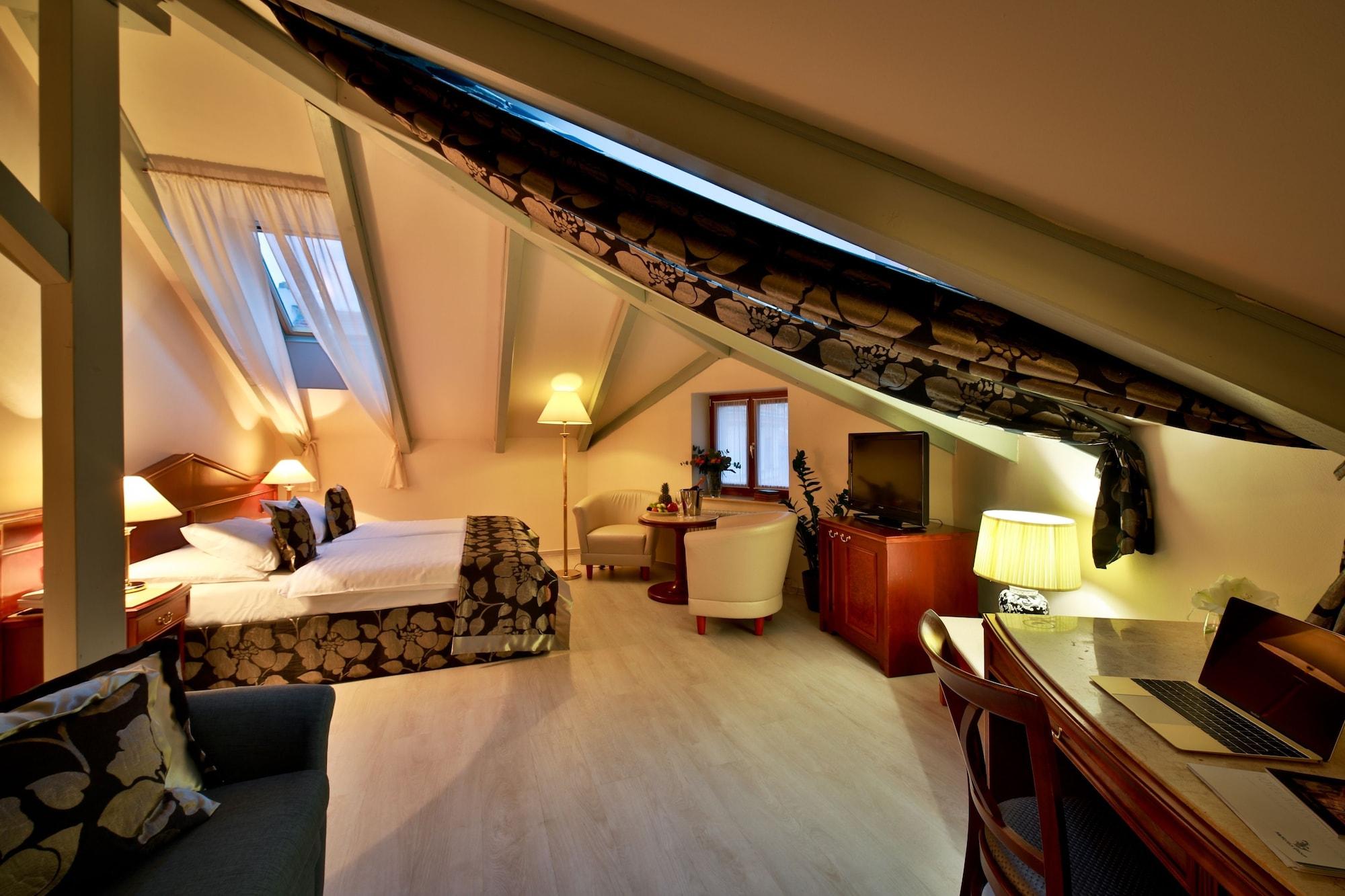 Carlton Hotel Prague Exterior photo
