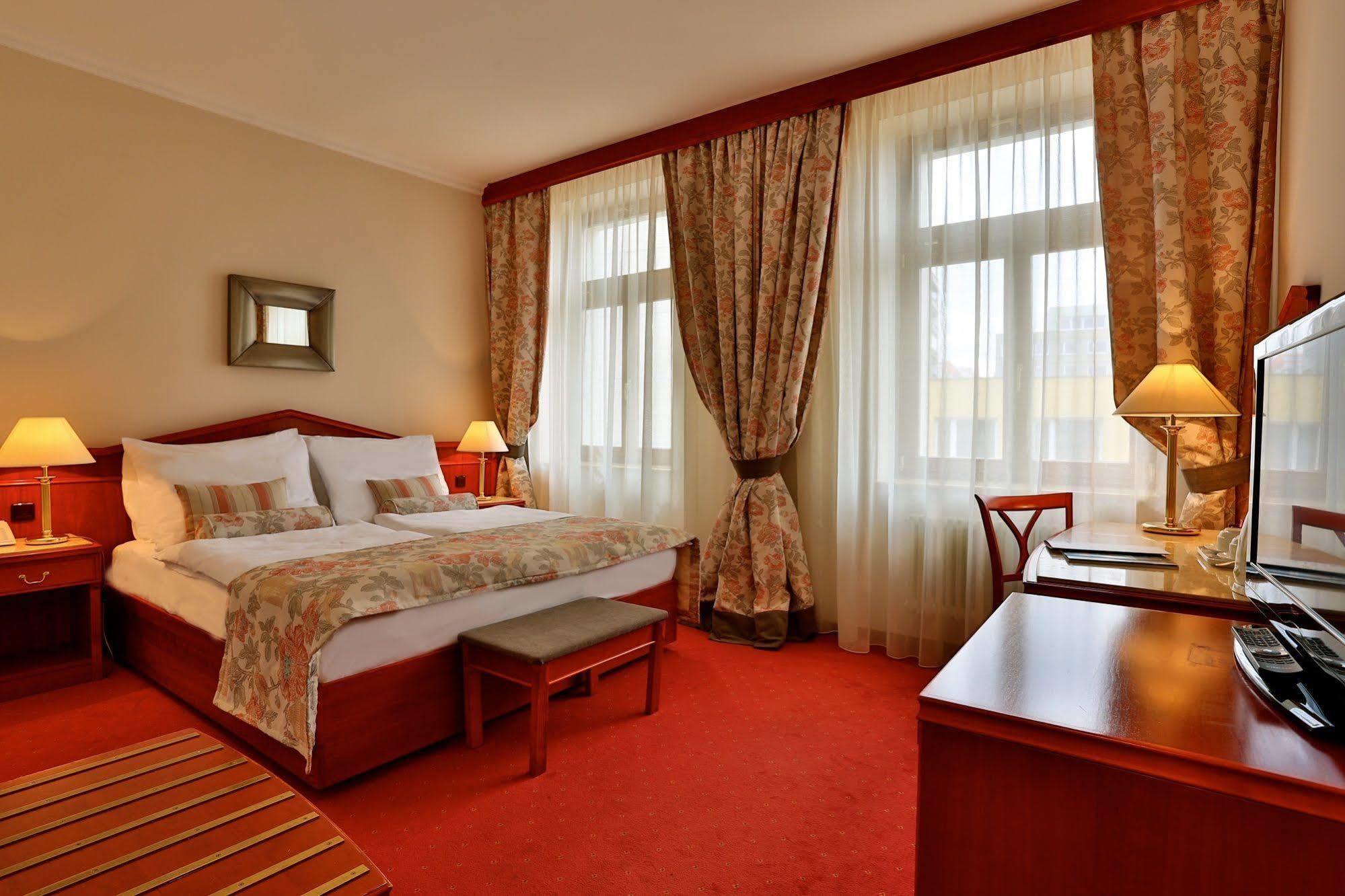 Carlton Hotel Prague Exterior photo